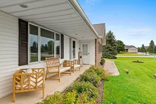 5865 Clover Valley Dr, New Franken, WI 54229 - Photo 3