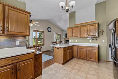 2071 Greengrove Street, Kaukauna, WI 54130 - Photo 15