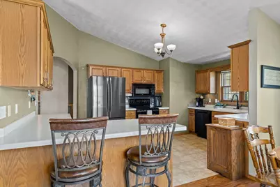 2071 Greengrove Street, Kaukauna, WI 54130 - Photo 13