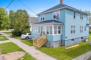1807 21st St, Two Rivers, WI 54241 - Photo 3