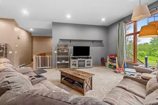 N5795 Edgewood Rd, Shawano, WI 54166 - Photo 7