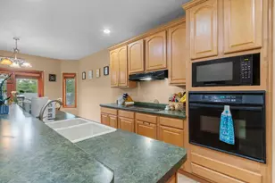 N5795 Edgewood Rd, Shawano, WI 54166 - Photo 9