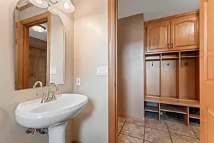421 Woodrow Ct, Denmark, WI 54208 - Photo 31