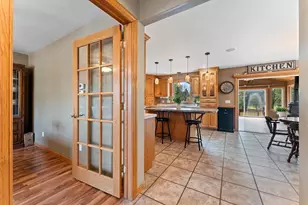 421 Woodrow Ct, Denmark, WI 54208 - Photo 11