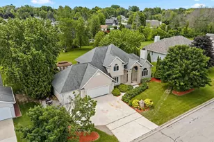 421 Woodrow Ct, Denmark, WI 54208 - Photo 81