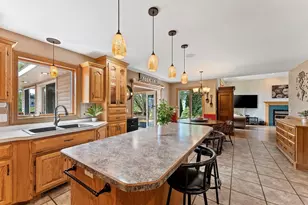 421 Woodrow Ct, Denmark, WI 54208 - Photo 17
