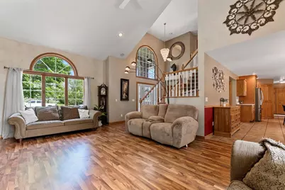 421 Woodrow Court, Denmark, WI 54208 - Photo 7