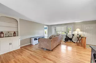 1529 Clark St, Algoma, WI 54201 - Photo 9
