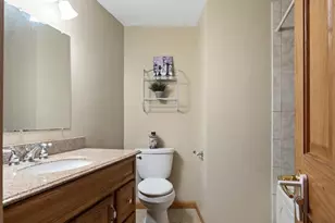 3634 Glenbrooke Ln, Green Bay, WI 54301 - Photo 25