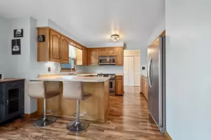 3634 Glenbrooke Ln, Green Bay, WI 54301 - Photo 3