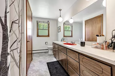 1602 Bruce Lane, Green Bay, WI 54304 - Photo 11