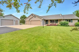 3605 Solitude Rd, De Pere, WI 54115 - Photo 57