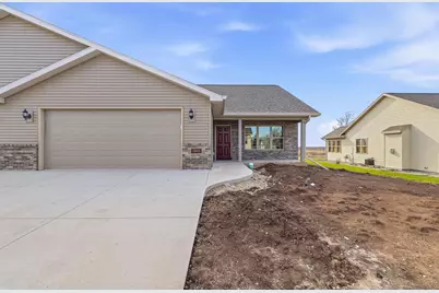 340 Twilight Trail, Fond du Lac, WI 54937 - Photo 1