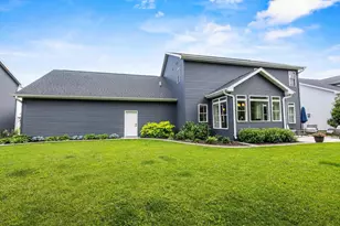 W6018 Ryford St, Menasha, WI 54952 - Photo 37