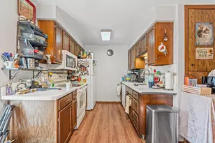 706 N Hawthorne Dr, Appleton, WI 54915 - Photo 29