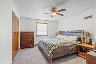 706 N Hawthorne Dr, Appleton, WI 54915 - Photo 15