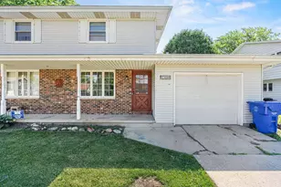 706 N Hawthorne Dr, Appleton, WI 54915 - Photo 3