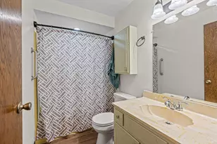 706 N Hawthorne Dr, Appleton, WI 54915 - Photo 17