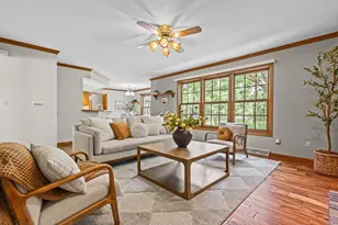 1012 Pendleton Rd, Neenah, WI 54956 - Photo 7