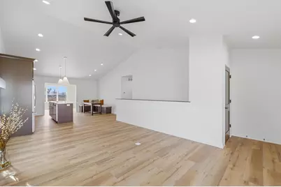 336 Twilight Trail, Fond du Lac, WI 54937 - Photo 3