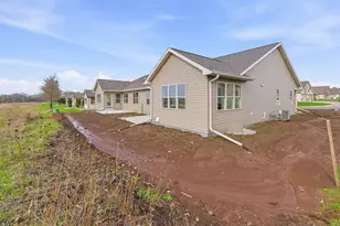 336 Twilight Trail, Fond du Lac, WI 54937 - Photo 21