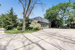 675 Sunset Cir, Green Bay, WI 54301 - Photo 55