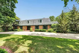 675 Sunset Cir, Green Bay, WI 54301 - Photo 3