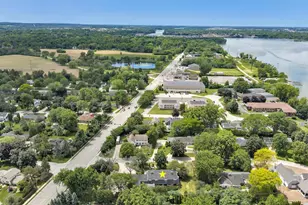 675 Sunset Cir, Green Bay, WI 54301 - Photo 61