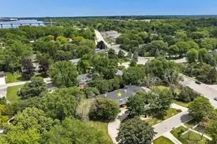 675 Sunset Cir, Green Bay, WI 54301 - Photo 71