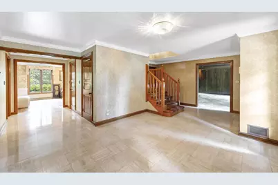 675 Sunset Circle, Green Bay, WI 54301 - Photo 7