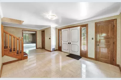 675 Sunset Circle, Green Bay, WI 54301 - Photo 7