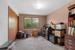1633 W Weiland Ln, Appleton, WI 54914 - Photo 13