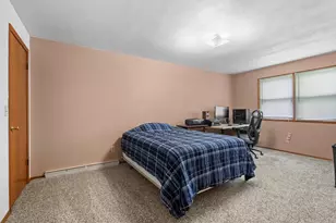 1633 W Weiland Ln, Appleton, WI 54914 - Photo 15