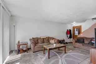 1633 W Weiland Ln, Appleton, WI 54914 - Photo 27