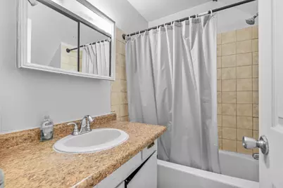 1427 W College Avenue, Appleton, WI 54914 - Photo 17