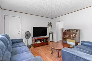 1427 W College Ave, Appleton, WI 54914 - Photo 9