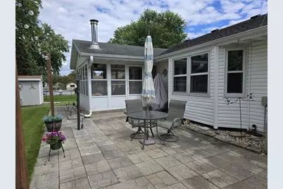 1430 Silverwood Lane, Neenah, WI 54956 - Photo 29
