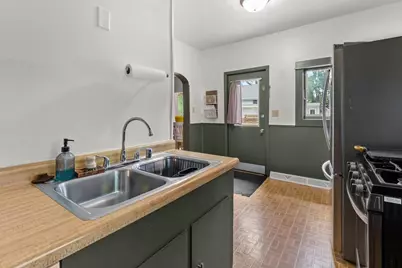 1223 Grove Street, Oshkosh, WI 54901 - Photo 7