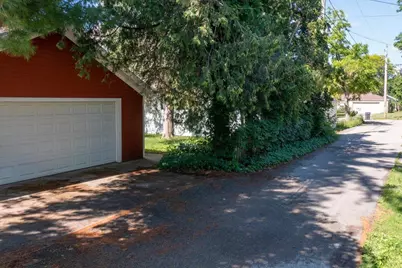 199 E Park Avenue, Berlin, WI 54923 - Photo 37