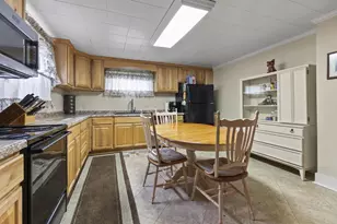 1341 Bluff Ave, Sheboygan, WI 53081 - Photo 11