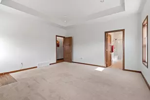 606 W 3rd St, Shawano, WI 54166 - Photo 25