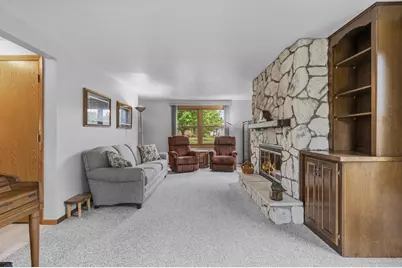 1704 Nancy Avenue, Green Bay, WI 54303 - Photo 9