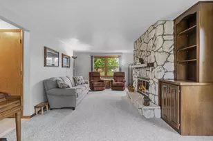 1704 Nancy Ave, Green Bay, WI 54303 - Photo 9