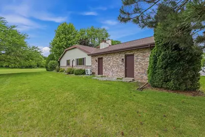 892 Bishop Court, Fond du Lac, WI 54935 - Photo 23