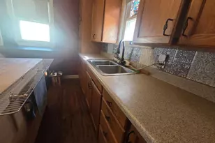 936 S Sawyer St, Shawano, WI 54166 - Photo 9