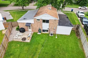 735 Carver Ln, Menasha, WI 54952 - Photo 35