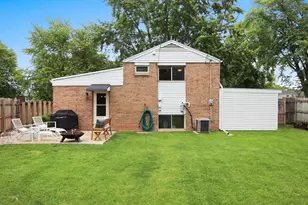 735 Carver Ln, Menasha, WI 54952 - Photo 29