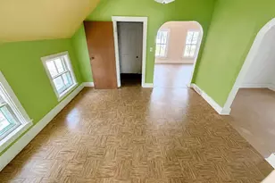 927 S 23rd St, Manitowoc, WI 54220 - Photo 7