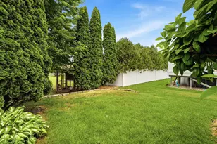 1102 Carriage Cir, Fond du Lac, WI 54935 - Photo 27
