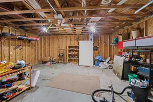 662 W Winneconne Ave, Neenah, WI 54956 - Photo 27